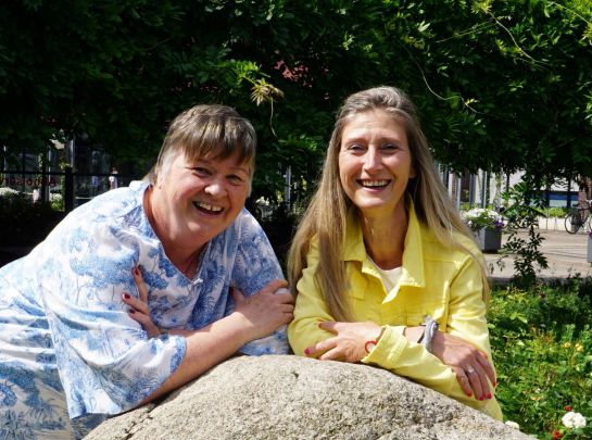 Britta Brünn und Uta Herrnring Vollmer (Beauftragte für behinderte Menschen der Gemeinde Henstedt-Ulzburg)