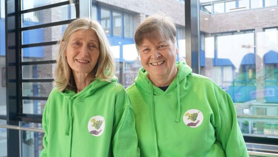 Die beiden Inklusionsbeauftragten für Menschen mit Behinderung, Britta Brünn (links) und Uta Herrnring-Vollmer, laden auch in diesem Jahr herzlich zu ihren Sprechstunden ein. Foto: Inklusionsbeauftragte