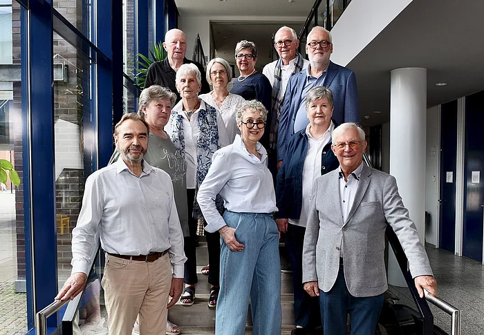 Die Mitglieder des Seniorenbeirats laden herzlich zur Sprechstunde und zur öffentlichen Sitzung ein.
